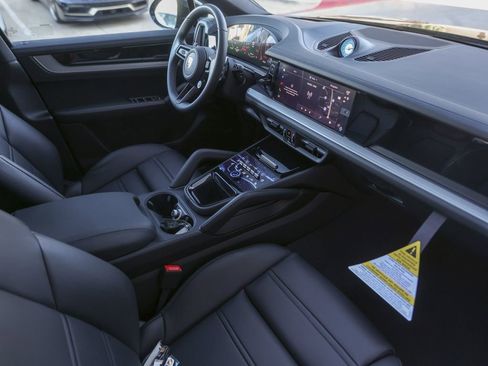New 2026 Porsche Cayenne S AWD/4WD image 37