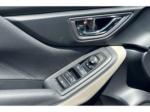 Used 2022 Subaru Forester Limited w/ Popular Package #3 image 12