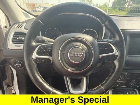 Used 2020 Jeep Compass Latitude w/ Cold Weather Group AWD/4WD image 16