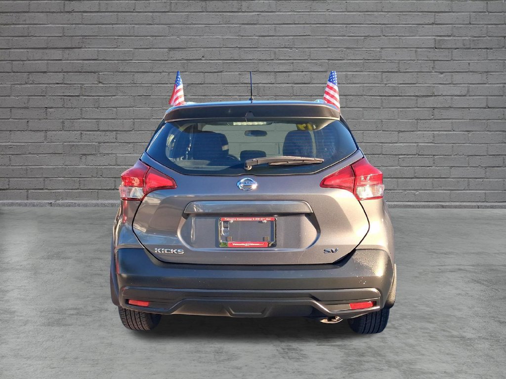 Certified 2019 Nissan Kicks SV FWD image 9