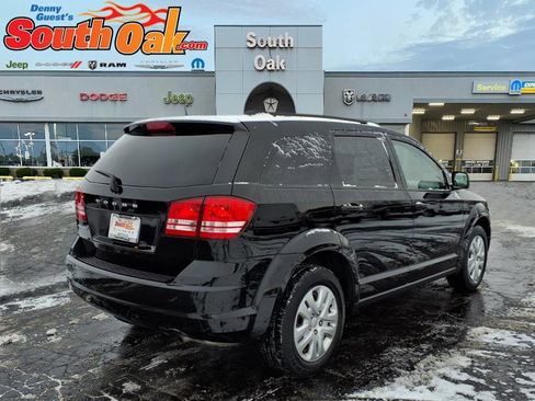 Used 2018 Dodge Journey SE w/ Connectivity Group image 3