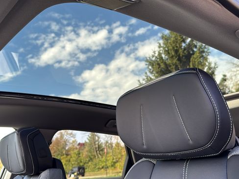 New 2025 Cadillac Optiq Luxury 1 w/ LPO, Floor Liner Package image 26