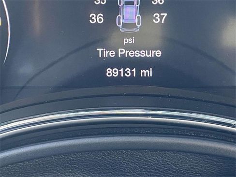 Used 2020 Jeep Grand Cherokee Altitude image 28