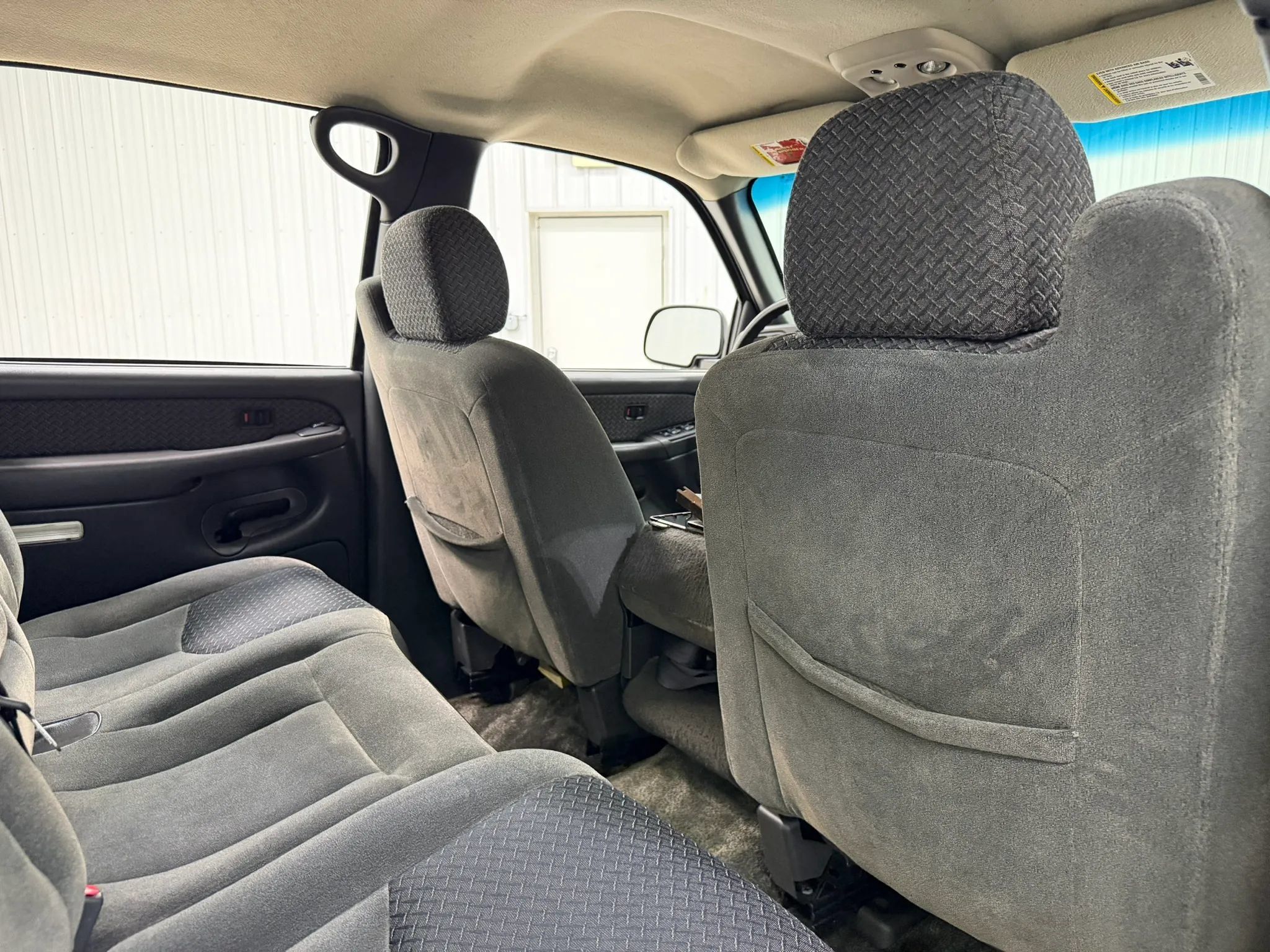 Used 2003 Chevrolet Avalanche 4x4 w/ Suspension Package, Off-Road image 17