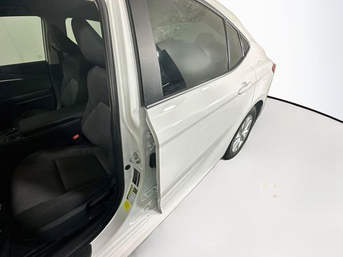 Used 2025 Toyota Camry LE FWD image 12