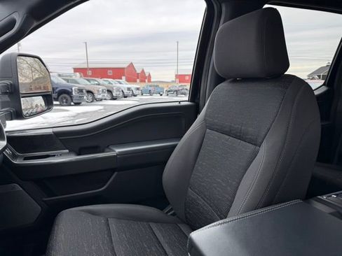 Certified 2022 Ford F150 XLT w/ Equipment Group 302A High image 29