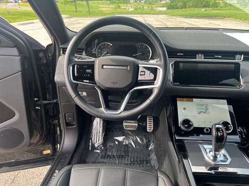 Used 2023 Land Rover Range Rover Evoque R-Dynamic SE AWD/4WD image 15