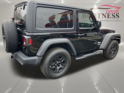 Used 2021 Jeep Wrangler Sport image 6