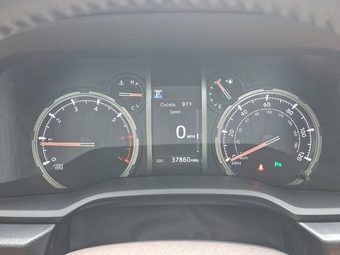 Certified 2024 Toyota 4Runner Limited AWD/4WD image 21