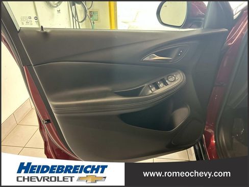 Used 2024 Buick Encore GX Sport Touring FWD image 10