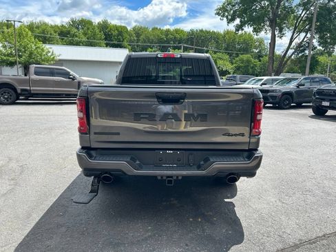 New 2026 RAM 1500 4x4 Crew Cab image 4