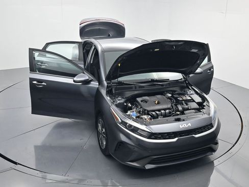 Used 2024 Kia Forte LXS w/ LXS Technology Package image 58