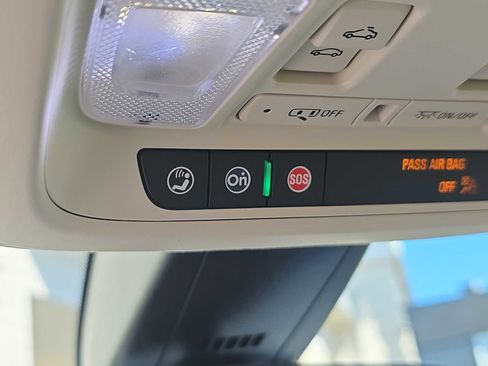 Used 2021 Cadillac XT5 Premium Luxury image 23