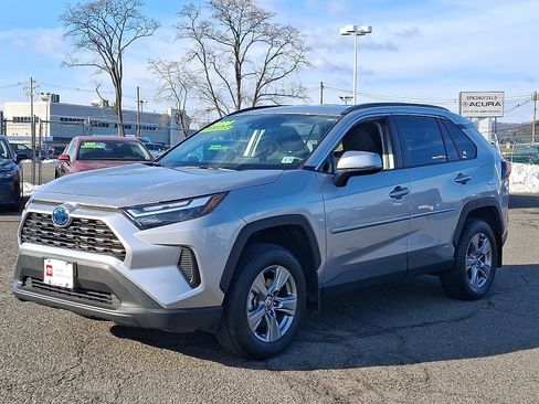 Certified 2024 Toyota RAV4 XLE image 3