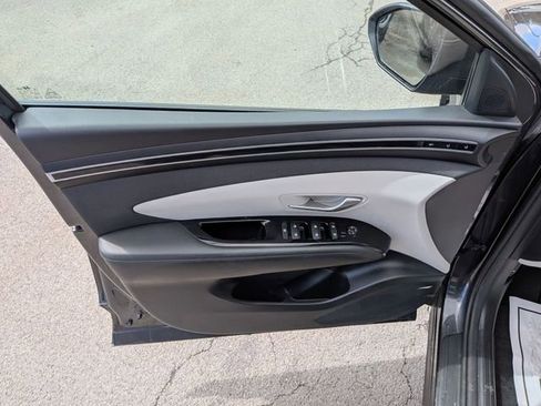 Used 2023 Hyundai Tucson Limited w/ Cargo Package image 16