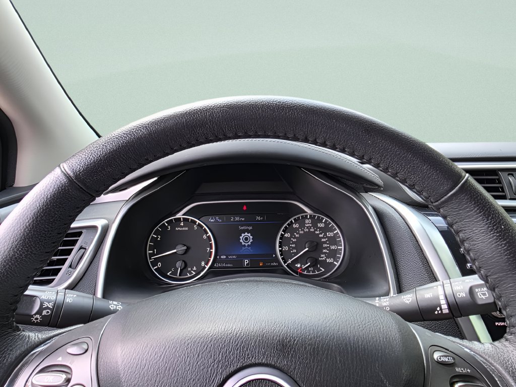 Used 2023 Nissan Murano SV w/ SV Midnight Edition Package FWD image 15