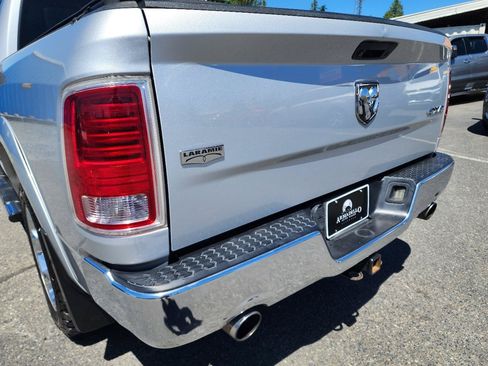 Used 2016 RAM 1500 Laramie w/ Convenience Group AWD/4WD image 37