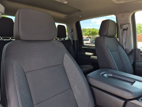 Used 2025 Chevrolet Silverado 2500 LT w/ Convenience Package AWD/4WD image 36