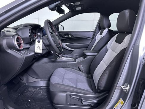 New 2026 Chevrolet Trax RS image 18