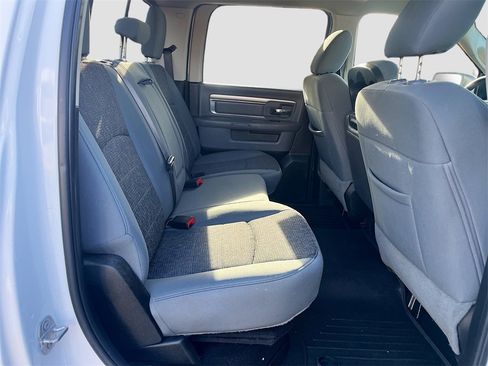 Used 2019 RAM 1500 Big Horn image 25