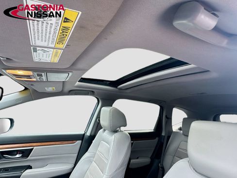 Used 2022 Honda CR-V Touring image 29