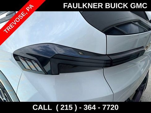 Used 2023 BMW XM AWD/4WD image 8
