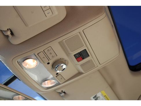 Used 2014 Volkswagen Passat TDI SEL Premium image 29