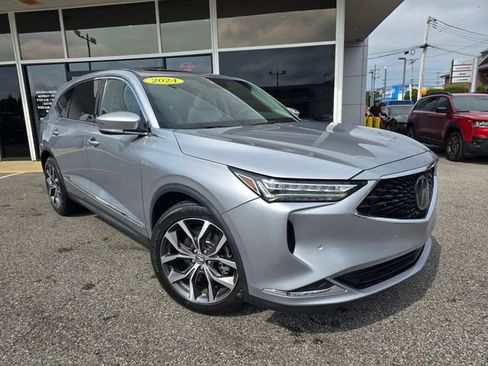 Used 2024 Acura MDX w/ Technology Package FWD image 2