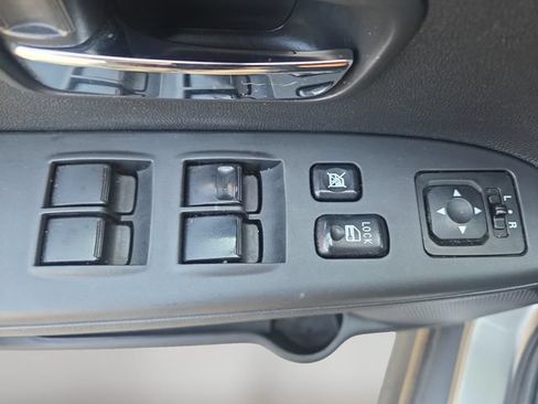 Used 2024 Mitsubishi Outlander Sport AWD image 17
