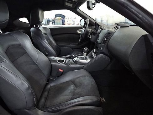 Used 2012 Nissan 370Z Touring w/ Sport Pkg image 12