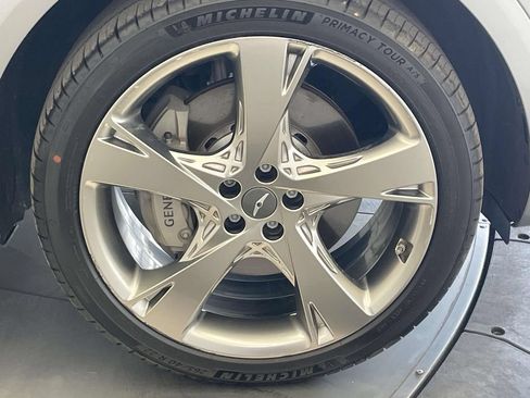 Used 2024 Genesis GV80 3.5T w/ Prestige Package AWD/4WD image 14