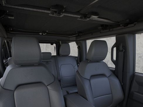 New 2026 Ford Bronco Badlands AWD/4WD image 12
