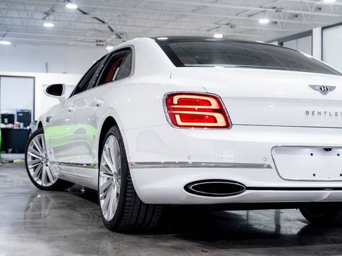 Used 2023 Bentley Flying Spur W12 AWD/4WD image 23