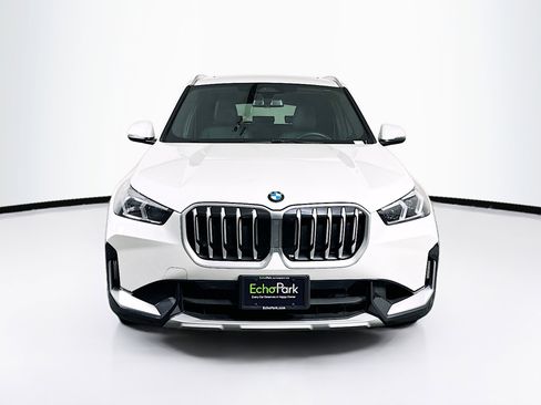Used 2025 BMW X1 xDrive28i AWD/4WD image 2
