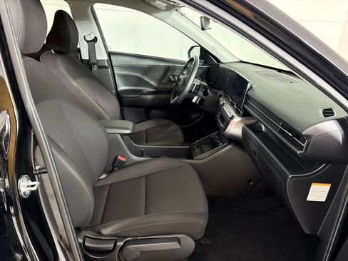 Used 2024 Hyundai Kona SEL FWD image 14