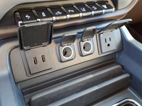 Used 2019 GMC Sierra 3500 SLT w/ Duramax Plus Package image 20