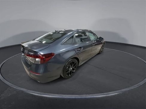 Used 2025 Honda Civic Sport image 8