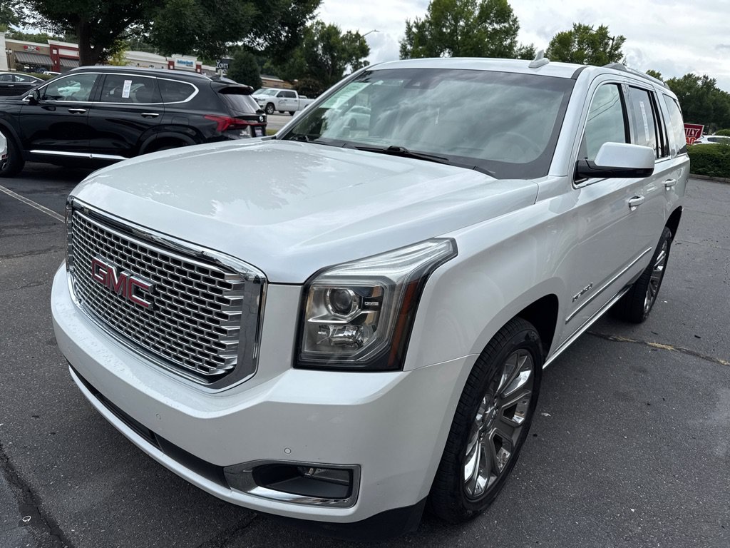 Used 2016 GMC Yukon Denali w/ Open Road Package AWD/4WD image 1