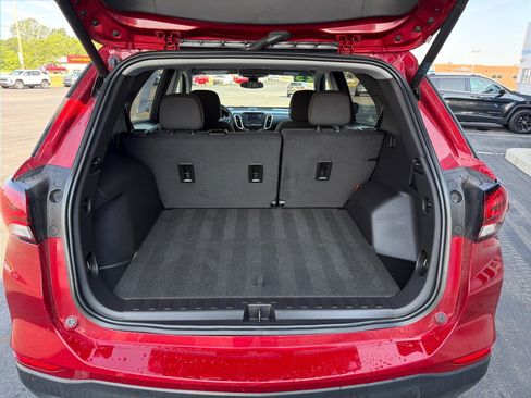 Used 2023 Chevrolet Equinox LT FWD image 10