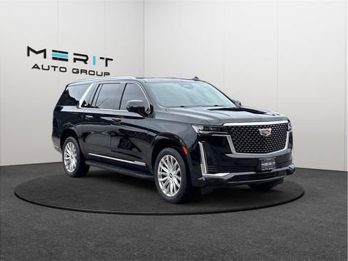 Used 2023 Cadillac Escalade ESV Premium Luxury RWD image 1