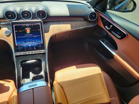 Used 2023 Mercedes-Benz C 300 Sedan image 16