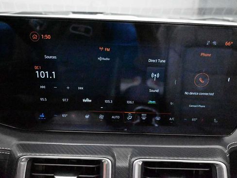 Used 2025 Ford Mustang Premium RWD image 22