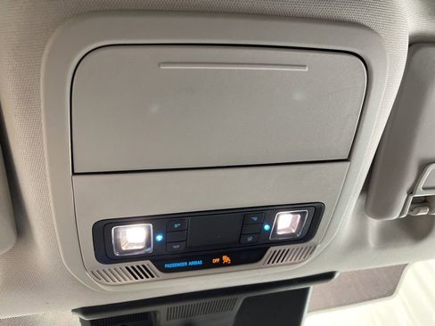 Used 2021 Ford Mustang Mach-E Premium image 8