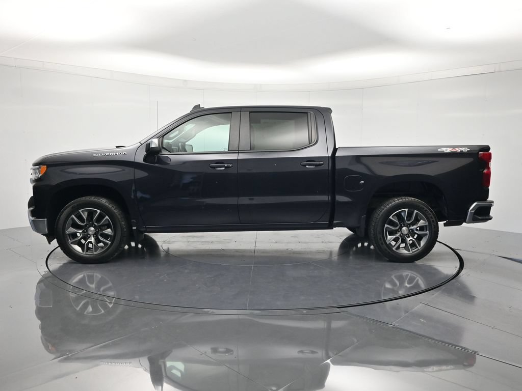Used 2023 Chevrolet Silverado 1500 LT w/ Convenience Package II AWD/4WD image 8