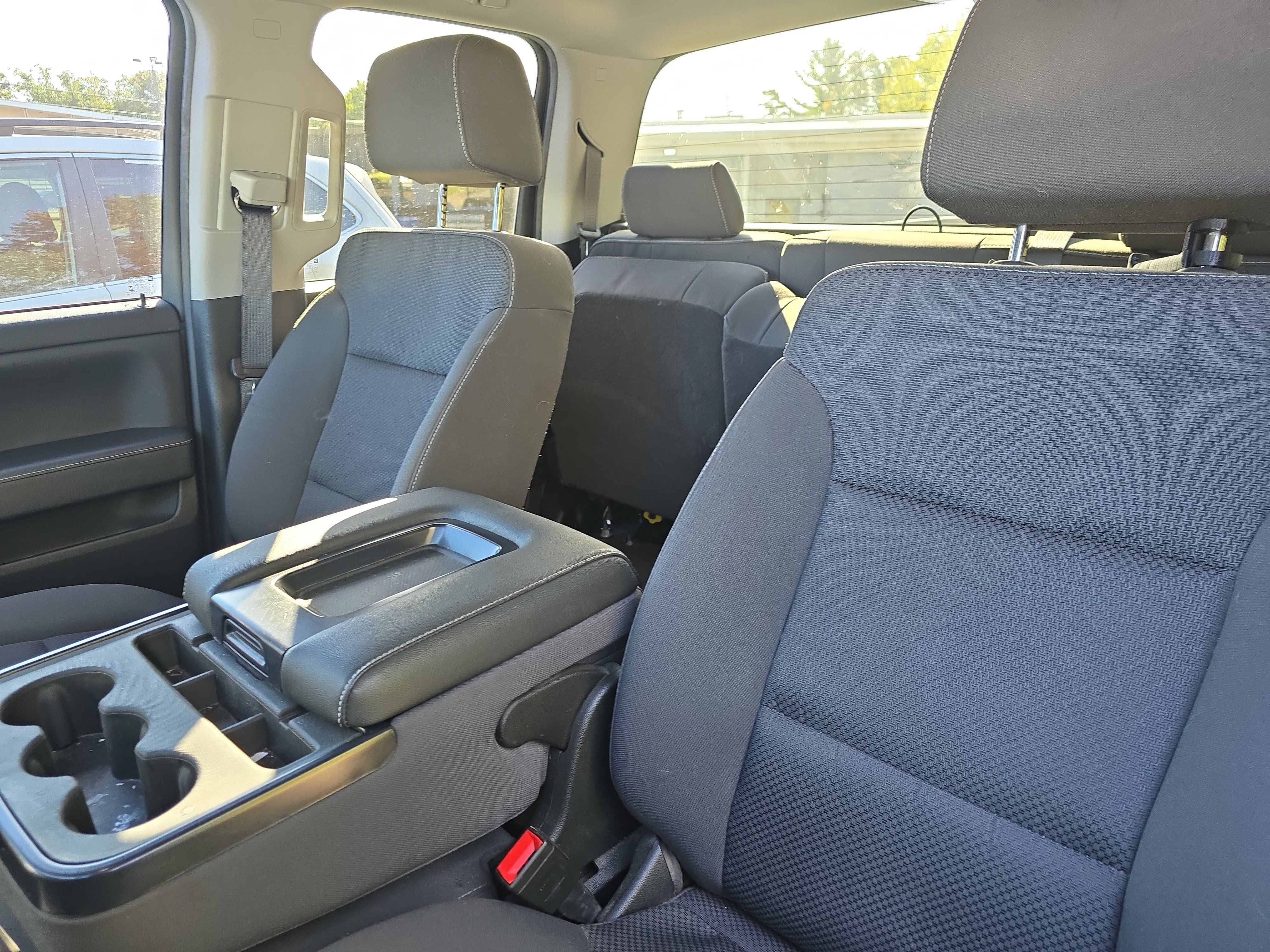 Used 2019 Chevrolet Silverado 1500 LT w/ All Star Edition AWD/4WD image 11