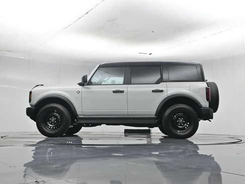 Used 2026 Ford Bronco Outer Banks AWD/4WD image 7