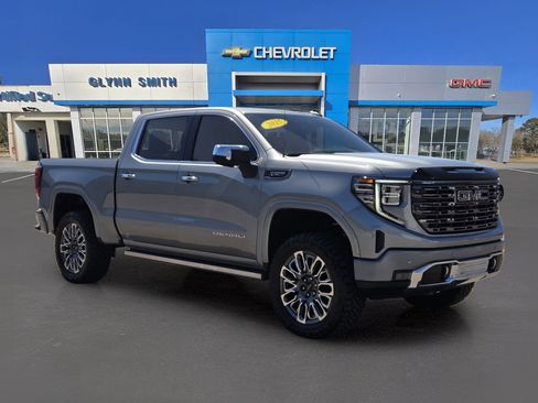Used 2025 GMC Sierra 1500 Denali Ultimate AWD/4WD image 5