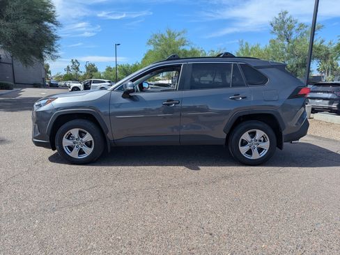 Used 2023 Toyota RAV4 XLE FWD image 5