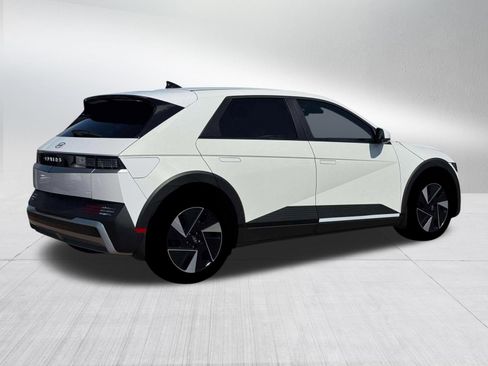 New 2026 Hyundai Ioniq 5 SEL image 8