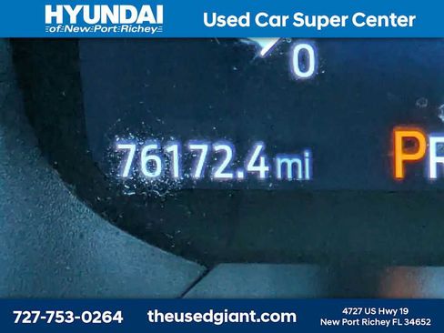 Used 2025 Ford Explorer Active RWD image 42